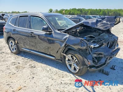 Czwarte zdjęcie samochodu z boku: 2021 BMW X3 XDRIVE30I VIN:5UXTY5C04M9G84102 - miniatura