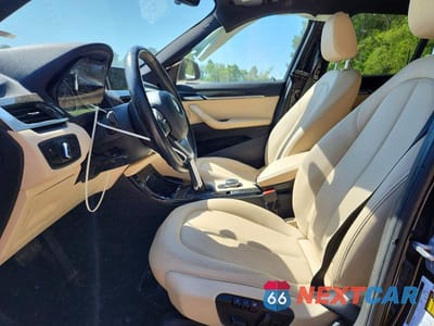 Zdjęcie 7 z 13 samochodu: 2016 BMW X1 XDRIVE28I VIN:WBXHT3C32GP882133 - miniatura