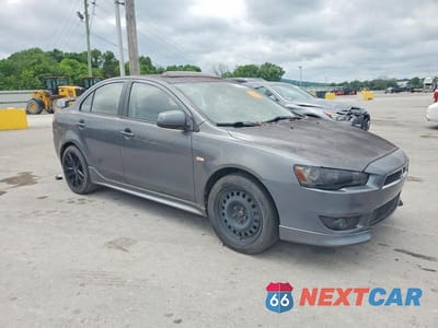 Czwarte zdjęcie samochodu z boku: 2009 MITSUBISHI LANCER GTS VIN:JA3AU86W29U022332 - miniatura