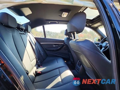 Zdjęcie 10 z 12 samochodu: 2017 BMW 330 XI VIN:WBA8D9G38HNU64709 - miniatura