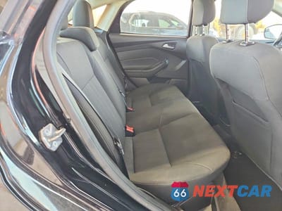 Zdjęcie 10 z 12 samochodu: 2018 FORD FOCUS SE VIN:1FADP3FEXJL247131 - miniatura