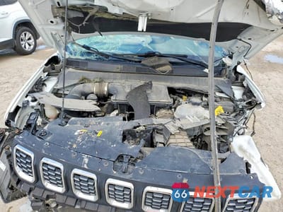 Zdjęcie 12 z 13 samochodu: 2024 JEEP COMPASS LATITUDE VIN:3C4NJDBN5RT119438 - miniatura