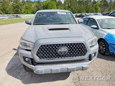 Piąte zdjęcie samochodu w środku: 2019 TOYOTA TACOMA TRD SPORT VIN:3TMBZ5DN8KM019817 - miniatura