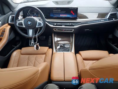 Zdjęcie 8 z 13 samochodu: 2024 BMW X5 XDRIVE40I VIN:5UX23EU04R9S65082 - miniatura
