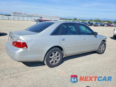 Trzecie zdjęcie samochodu z tyłu: 2003 TOYOTA AVALON XL VIN:4T1BF28B43U303641 - miniatura