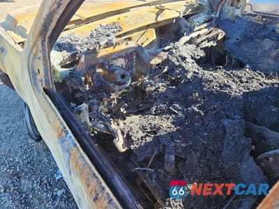 Zdjęcie 8 z 11 samochodu: 2014 CHEVROLET SILVERADO 3500 HD LT UTILITY / SERVICE TRUCK VIN:1GC0K0CG3EF175592 - miniatura