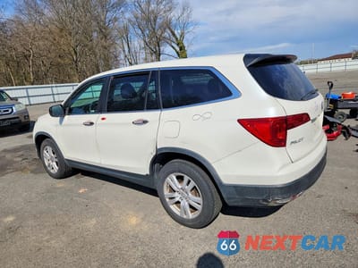 Drugie zdjęcie samochodu z przodu: 2018 HONDA PILOT LX VIN:5FNYF6H13JB022269 - miniatura