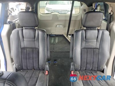 Zdjęcie 10 z 14 samochodu: 2018 DODGE GRAND CARAVAN SXT VIN:2C4RDGCG2JR225864 - miniatura