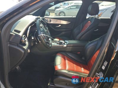 Zdjęcie 7 z 12 samochodu: 2019 MERCEDES-BENZ GLC 63 4MATIC AMG VIN:WDC0G8JB3KF490485 - miniatura