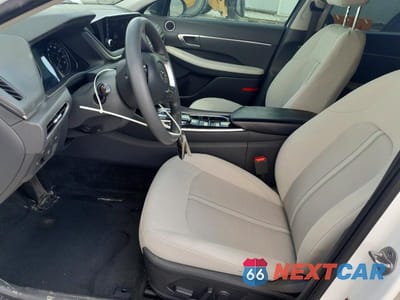 Zdjęcie 7 z 13 samochodu: 2023 HYUNDAI SONATA SEL VIN:KMHL64JA1PA302262 - miniatura