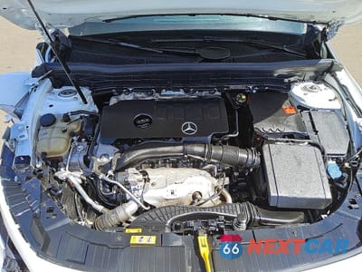 Zdjęcie 12 z 14 samochodu: 2021 MERCEDES-BENZ GLB 250 VIN:W1N4M4GB0MW083610 - miniatura