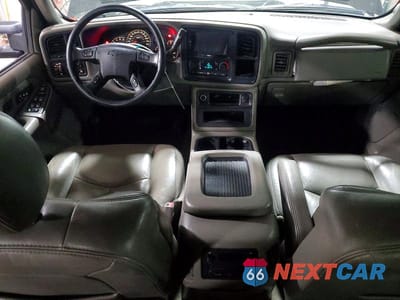 Zdjęcie 8 z 12 samochodu: 2005 CHEVROLET SILVERADO K1500 VIN:2GCEK13T151380649 - miniatura