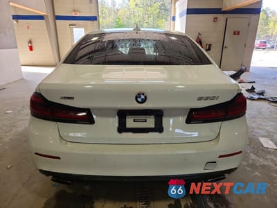 Zdjęcie 6 z 12 samochodu: 2021 BMW 530 XI VIN:WBA13BJ04MCF15352 - miniatura