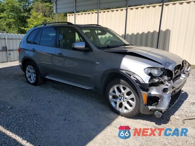 Czwarte zdjęcie samochodu z boku: 2013 BMW X5 XDRIVE35I VIN:5UXZV4C57D0E14715 - miniatura