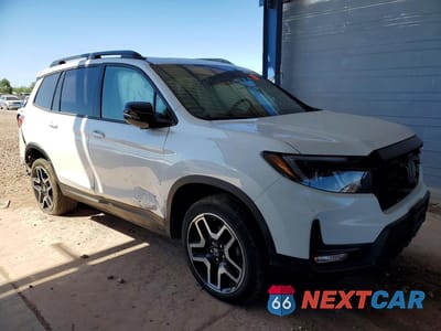 Czwarte zdjęcie samochodu z boku: 2023 HONDA PASSPORT VIN:5FNYF8H04PB019747 - miniatura