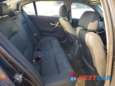Zdjęcie 10 z 12 samochodu: 2006 BMW 325 I VIN:WBAVB13526KR66860 - miniatura