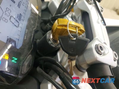 Zdjęcie 8 z 9 samochodu: 2023 BMW G310 R VIN:WB30G4300PRA51364 - miniatura