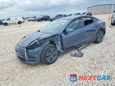 2023 TESLA MODEL 3 5YJ3E1EA4PF695178 - główne zdjęcie licytacji z USA - miniatura