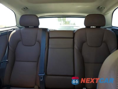 Zdjęcie 10 z 13 samochodu: 2019 VOLVO XC60 T6 VIN:YV4A22RK5K1333688 - miniatura