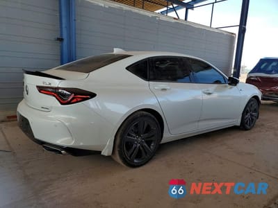 Trzecie zdjęcie samochodu z tyłu: 2022 ACURA TLX TECH A VIN:19UUB6F50NA000021 - miniatura
