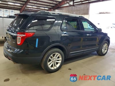 Trzecie zdjęcie samochodu z tyłu: 2014 FORD EXPLORER XLT VIN:1FM5K8D8XEGA73899 - miniatura