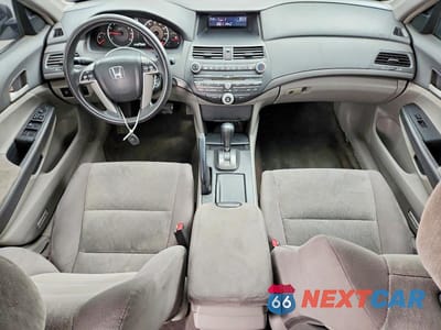 Zdjęcie 8 z 13 samochodu: 2009 HONDA ACCORD LX VIN:1HGCP263X9A168520 - miniatura
