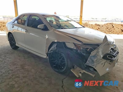Czwarte zdjęcie samochodu z boku: 2014 TOYOTA CAMRY SE VIN:4T1BF1FK6EU824442 - miniatura