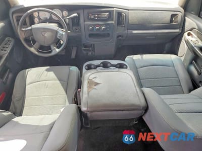 Zdjęcie 8 z 11 samochodu: 2004 DODGE RAM 1500 ST VIN:1D7HU18D54J146131 - miniatura