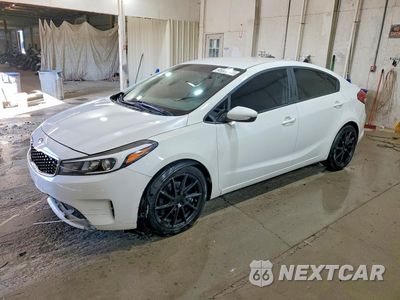 2017 KIA FORTE LX 3KPFK4A77HE079953 - główne zdjęcie licytacji z USA - miniatura