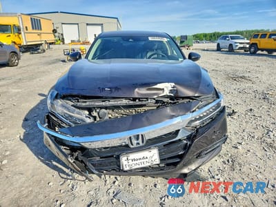 Piąte zdjęcie samochodu w środku: 2018 HONDA ACCORD TOURING VIN:1HGCV1F92JA030446 - miniatura