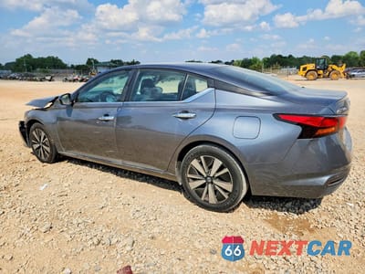 Drugie zdjęcie samochodu z przodu: 2022 NISSAN ALTIMA SV VIN:1N4BL4DV6NN352111 - miniatura