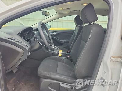 Zdjęcie 7 z 12 samochodu: 2017 FORD FOCUS SE VIN:1FADP3F28HL315734 - miniatura