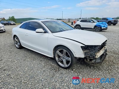 Czwarte zdjęcie samochodu z boku: 2016 AUDI A5 PREMIUM PLUS S-LINE VIN:WAUD2AFR5GA012346 - miniatura
