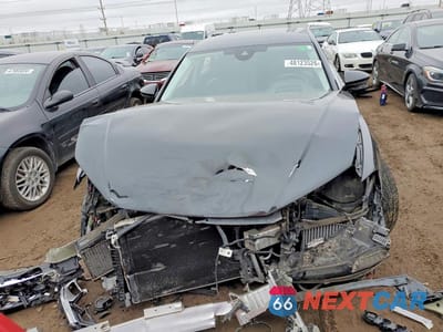 Piąte zdjęcie samochodu w środku: 2019 AUDI A8 L VIN:WAU8DAF88KN022891 - miniatura