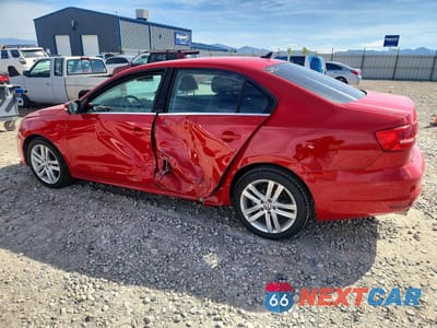 Drugie zdjęcie samochodu z przodu: 2015 VOLKSWAGEN JETTA TDI VIN:3VWLA7AJ6FM331761 - miniatura