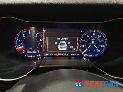 Zdjęcie 9 z 12 samochodu: 2019 FORD MUSTANG VIN:1FA6P8TH6K5186497 - miniatura