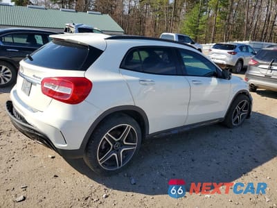 Trzecie zdjęcie samochodu z tyłu: 2017 MERCEDES-BENZ GLA 250 4MATIC VIN:WDCTG4GB1HJ302565 - miniatura