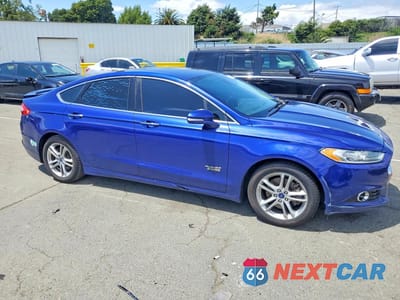 Czwarte zdjęcie samochodu z boku: 2015 FORD FUSION TITANIUM PHEV VIN:3FA6P0SU4FR284625 - miniatura