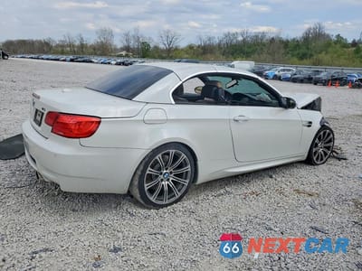 Trzecie zdjęcie samochodu z tyłu: 2011 BMW M3 VIN:WBSDX9C53BE584501 - miniatura