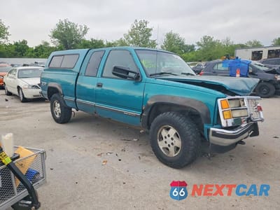 Czwarte zdjęcie samochodu z boku: 1995 GMC SIERRA K1500 VIN:2GTEK19K3S1580989 - miniatura