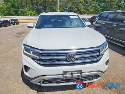 Piąte zdjęcie samochodu w środku: 2022 VOLKSWAGEN ATLAS CROSS SPORT SE VIN:1V2HE2CA0NC205116 - miniatura