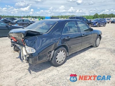 Trzecie zdjęcie samochodu z tyłu: 1999 MERCEDES-BENZ E 320 VIN:WDBJF65H4XA896858 - miniatura