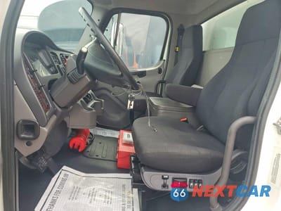Zdjęcie 7 z 12 samochodu: 2019 FREIGHTLINER M2 106 MEDIUM DUTY VIN:3ALACXFC6KDKC9752 - miniatura