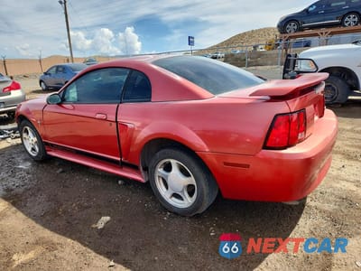 Drugie zdjęcie samochodu z przodu: 2002 FORD MUSTANG VIN:1FAFP404X2F208182 - miniatura