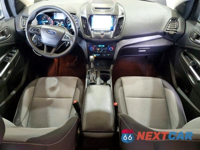 Zdjęcie 8 z 13 samochodu: 2017 FORD ESCAPE SE VIN:1FMCU9GD2HUE98376 - miniatura