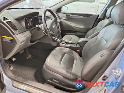 Zdjęcie 7 z 12 samochodu: 2015 HYUNDAI SONATA HYBRID LIMITED VIN:KMHEC4A45FA136371 - miniatura