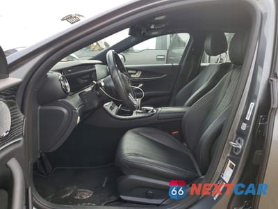 Zdjęcie 7 z 13 samochodu: 2019 MERCEDES-BENZ E 300 VIN:WDDZF4JB2KA596891 - miniatura