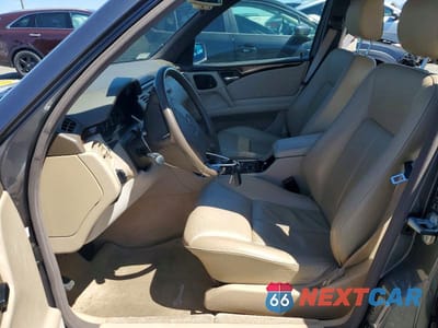 Zdjęcie 7 z 11 samochodu: 1997 MERCEDES-BENZ E 320 VIN:WDBJF55F5VA403159 - miniatura