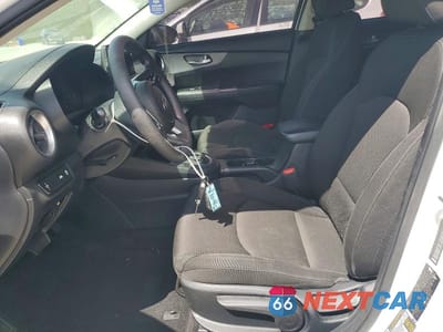 Zdjęcie 7 z 12 samochodu: 2021 KIA FORTE LXS VIN:3KPF24AD3ME299316 - miniatura
