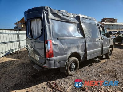 Trzecie zdjęcie samochodu z tyłu: 2021 MERCEDES BENZ SPRINTER 2500 VIN:W1W4EBVY0MT060057 - miniatura